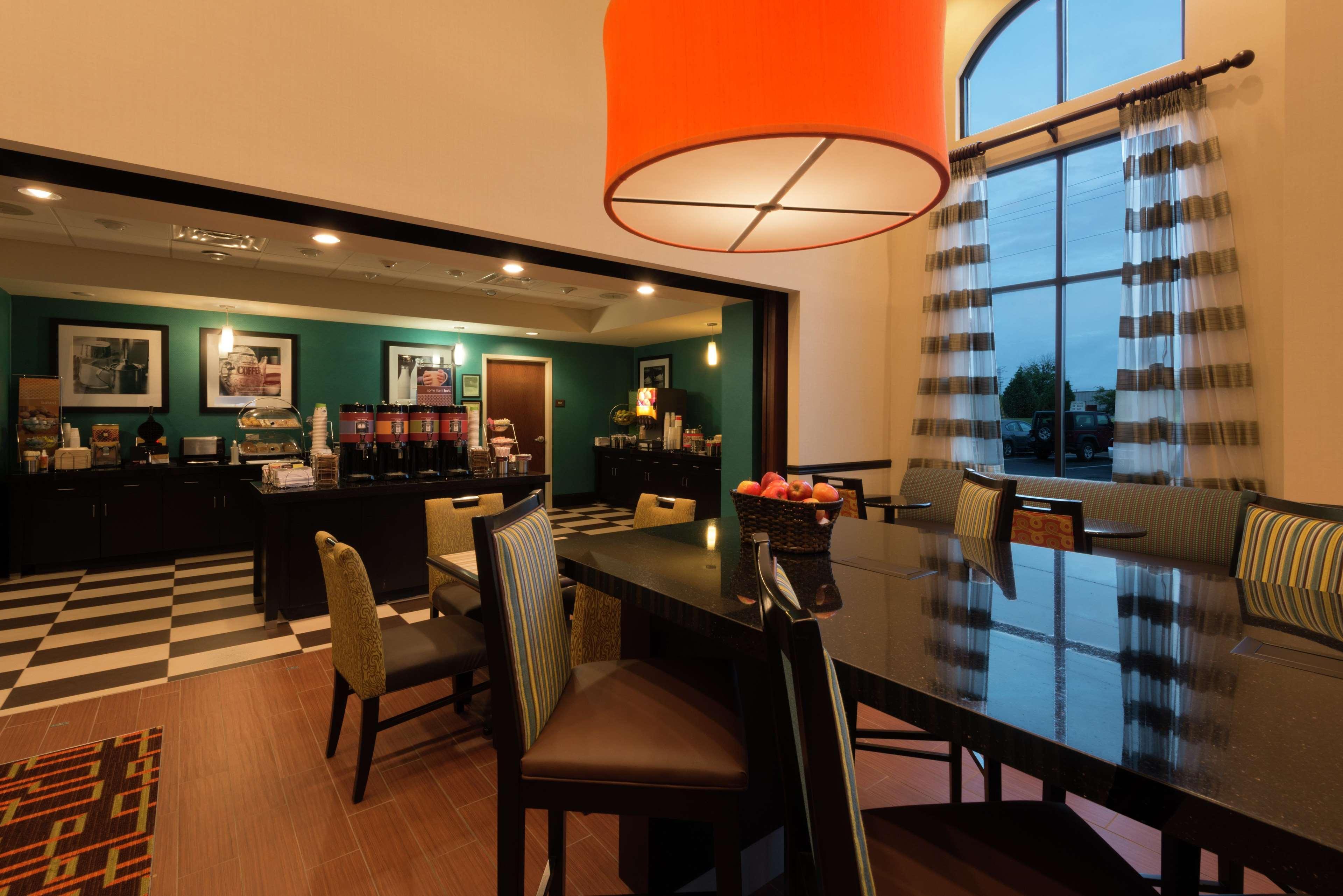 Hampton Inn & Suites Clarksville Eksteriør bilde