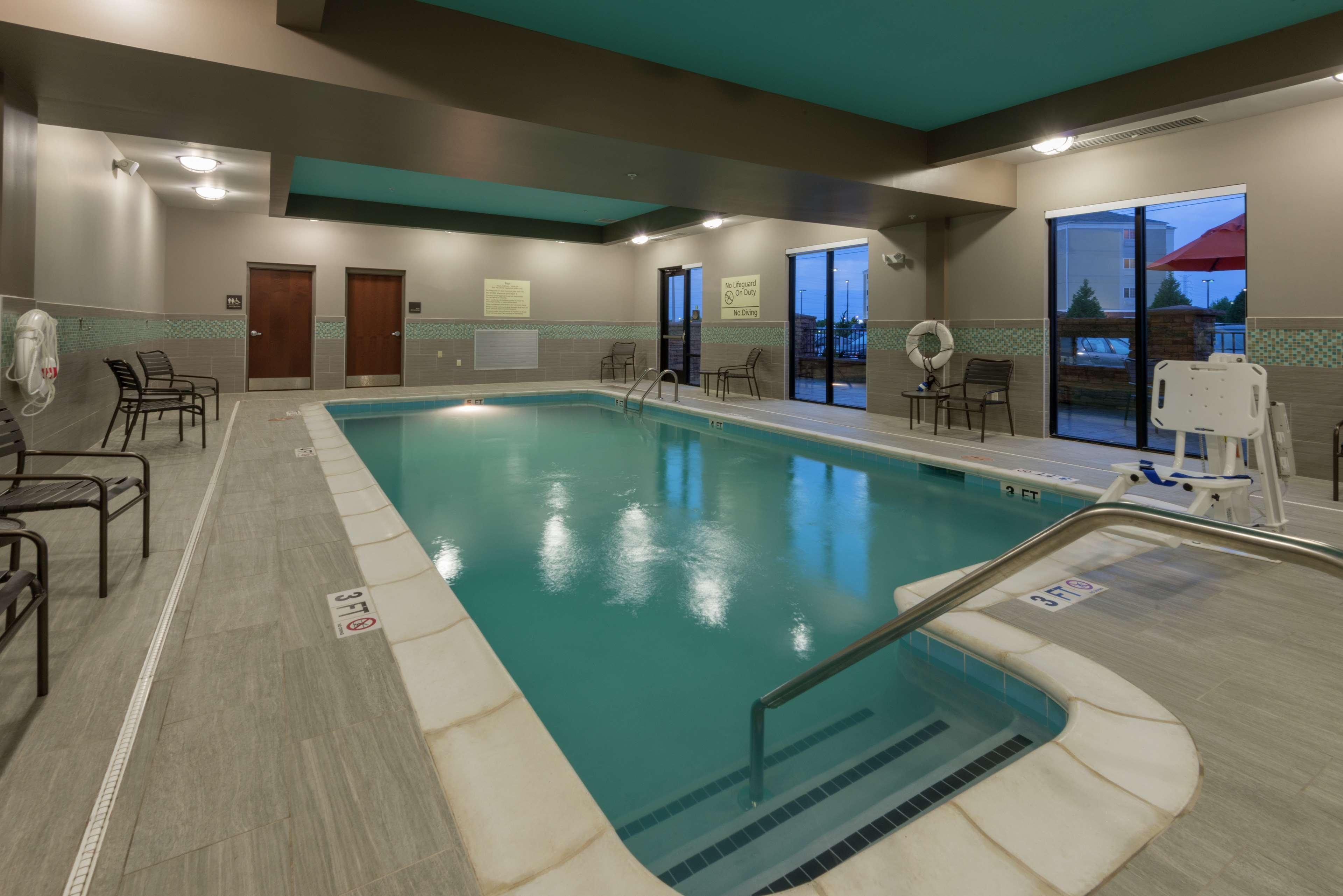 Hampton Inn & Suites Clarksville Eksteriør bilde